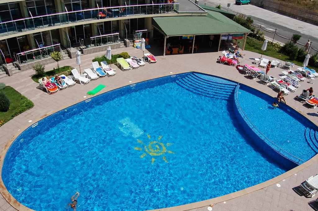 Julia Family - Menada Apartments Slăntjev Brjag Exteriör bild