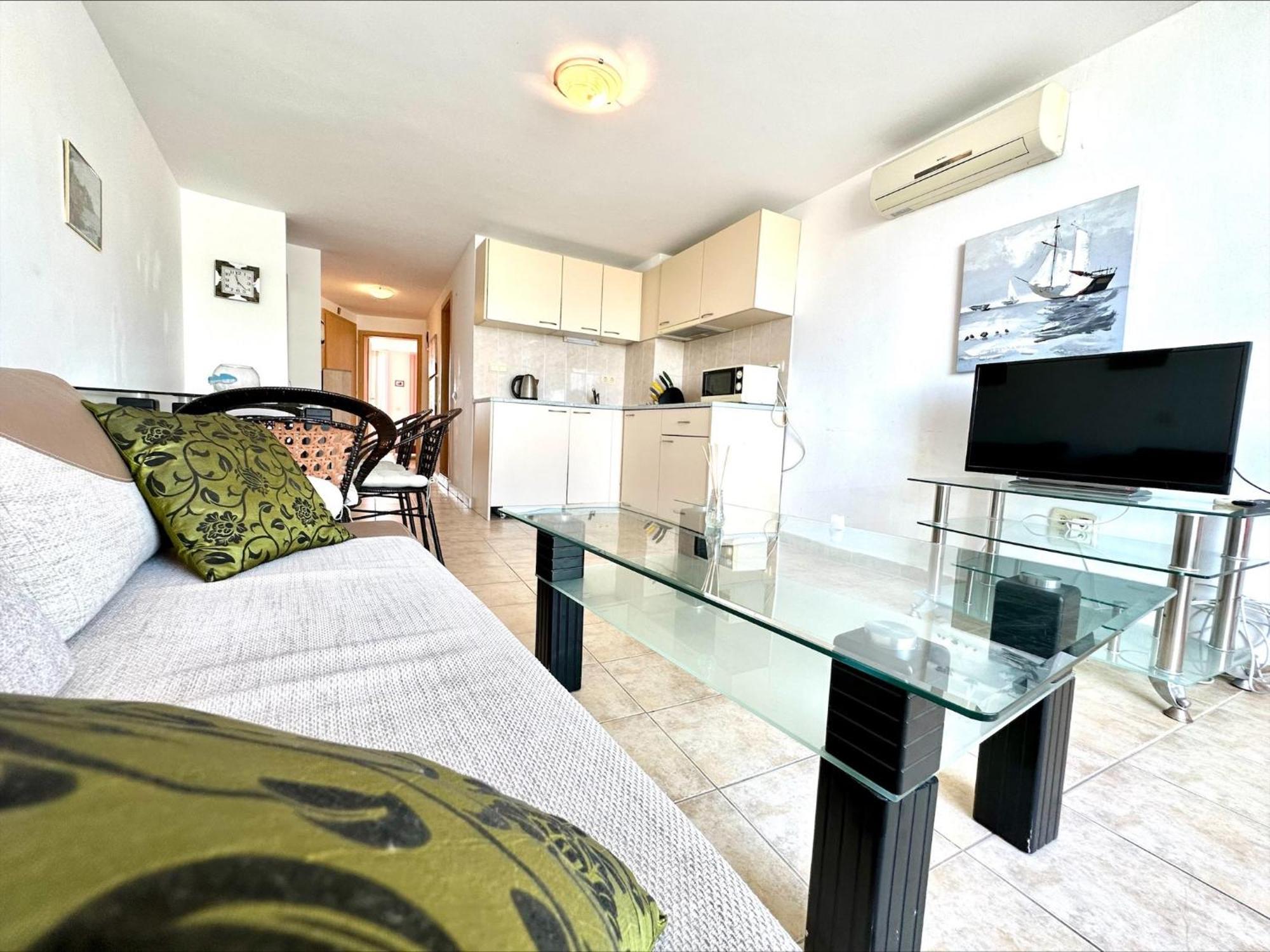 Julia Family - Menada Apartments Slăntjev Brjag Exteriör bild