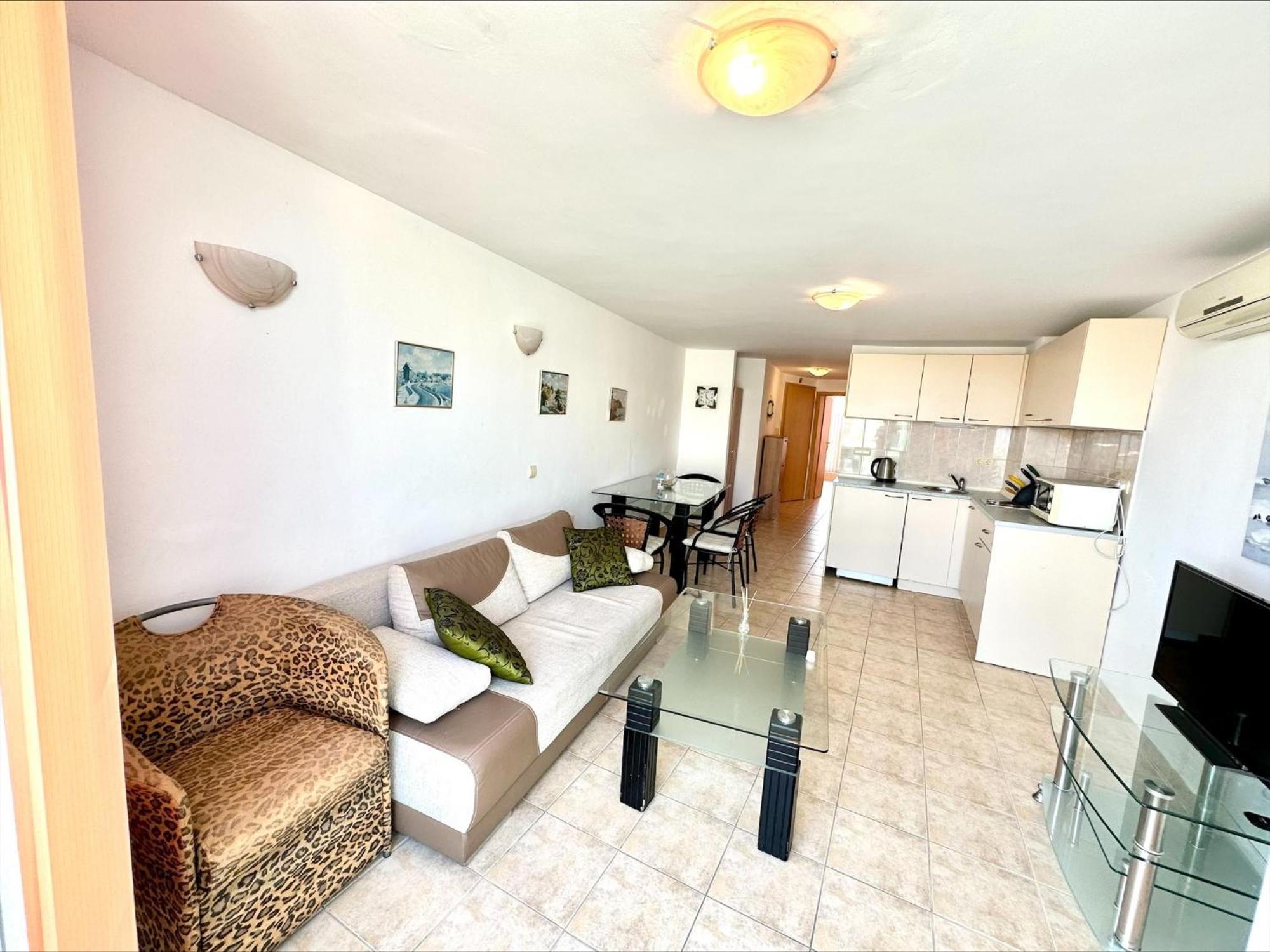 Julia Family - Menada Apartments Slăntjev Brjag Exteriör bild
