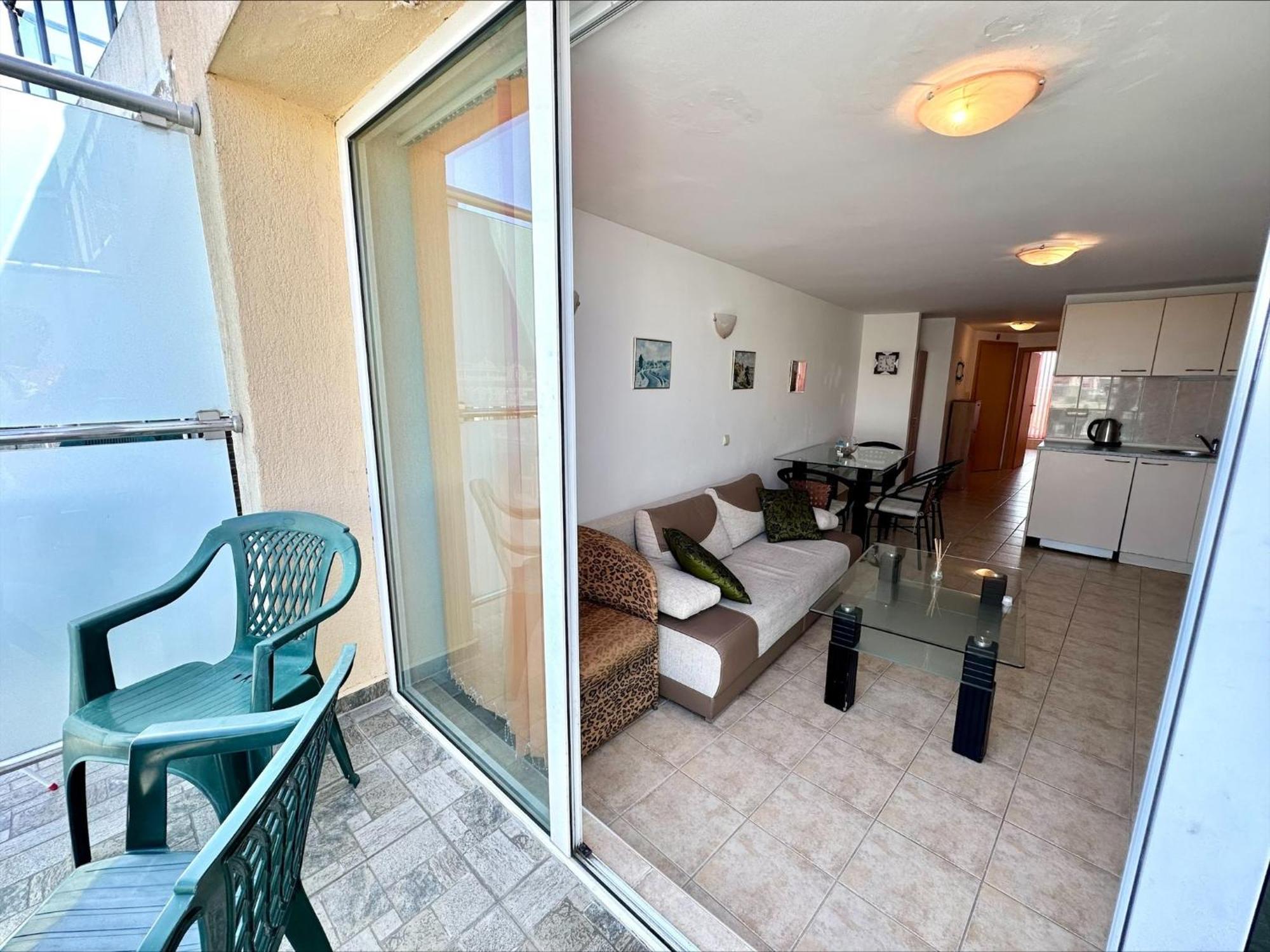 Julia Family - Menada Apartments Slăntjev Brjag Exteriör bild