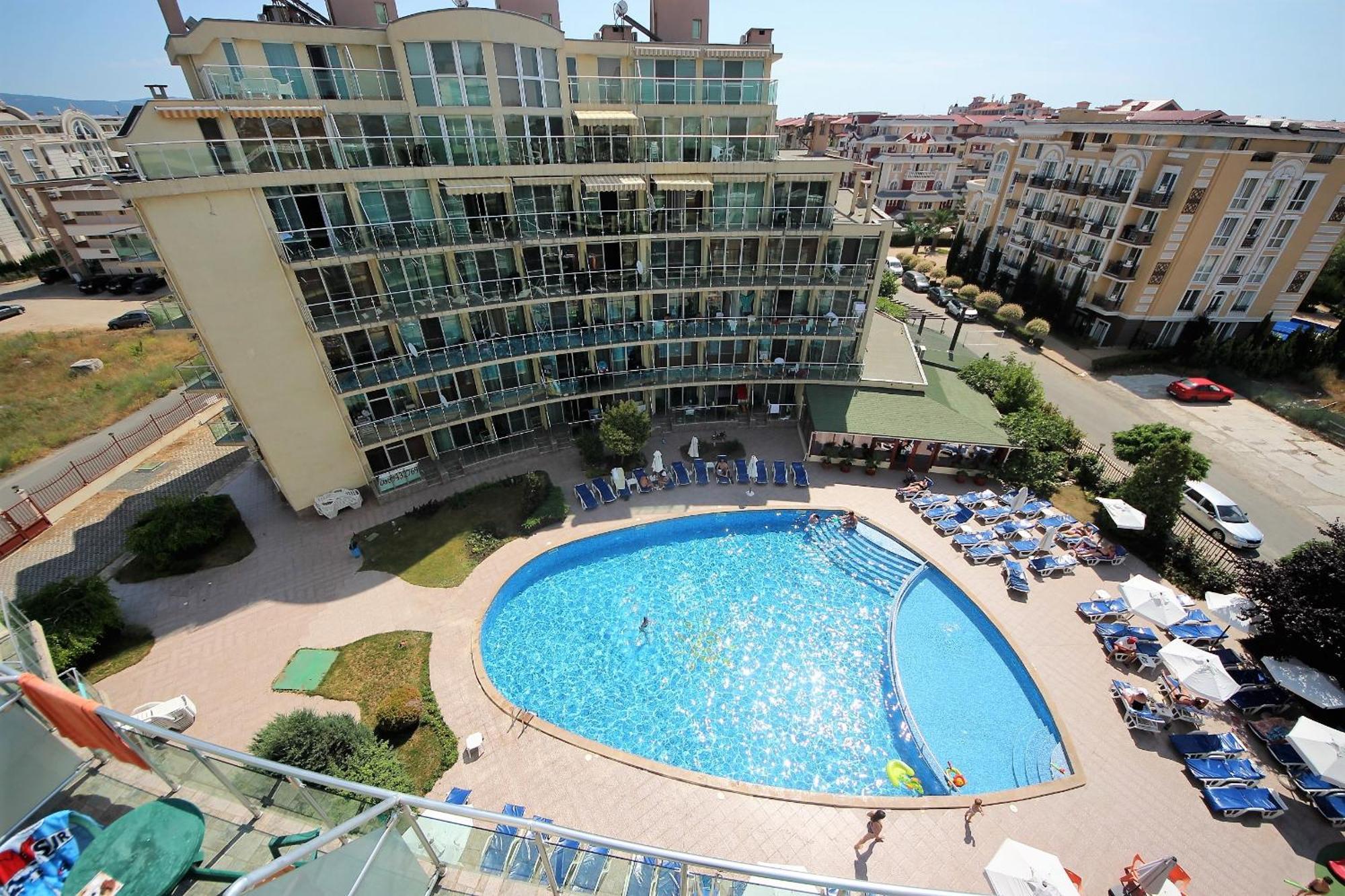 Julia Family - Menada Apartments Slăntjev Brjag Exteriör bild