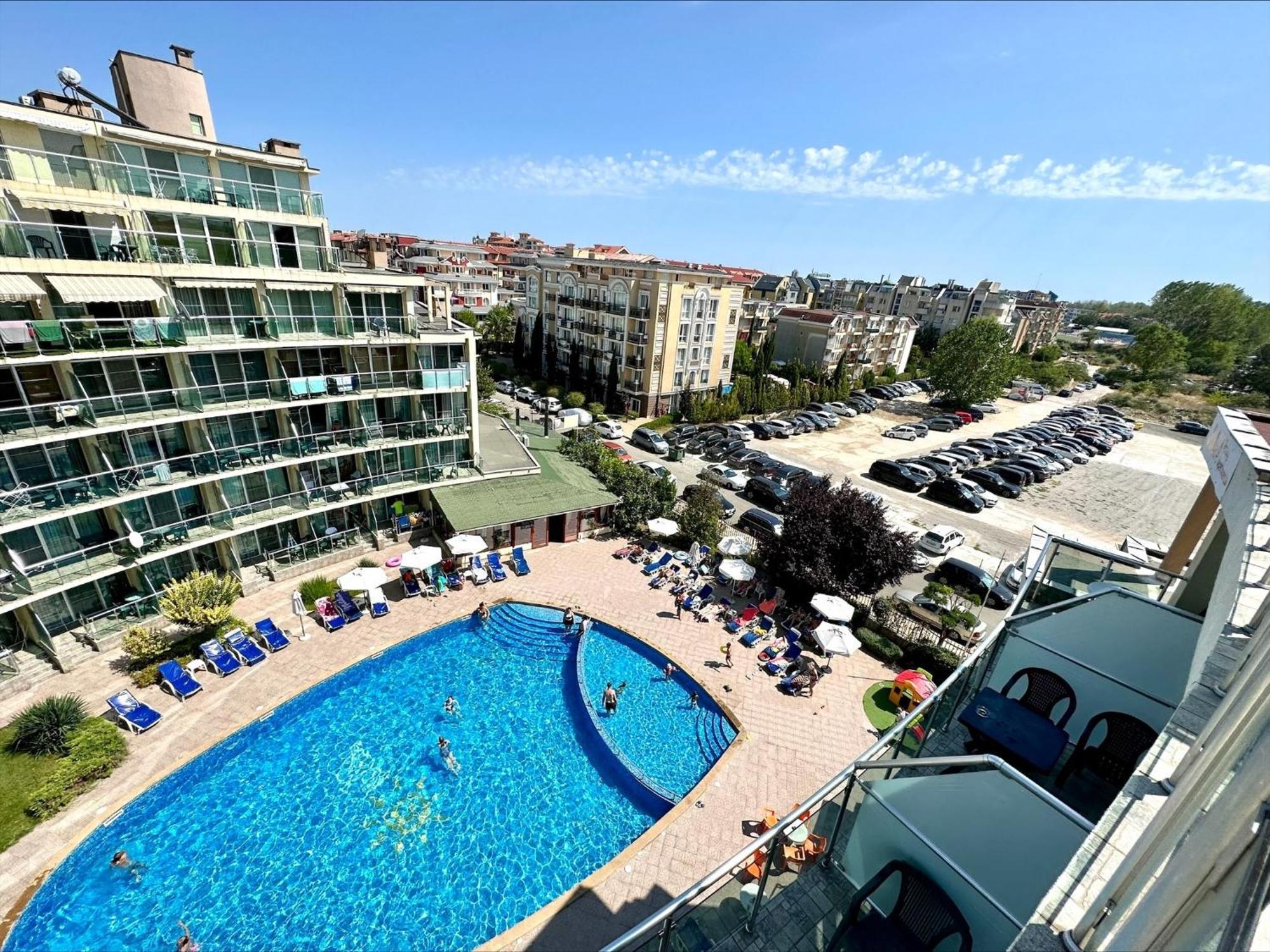 Julia Family - Menada Apartments Slăntjev Brjag Exteriör bild