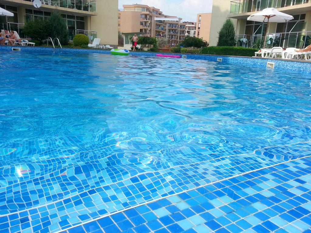 Julia Family - Menada Apartments Slăntjev Brjag Exteriör bild