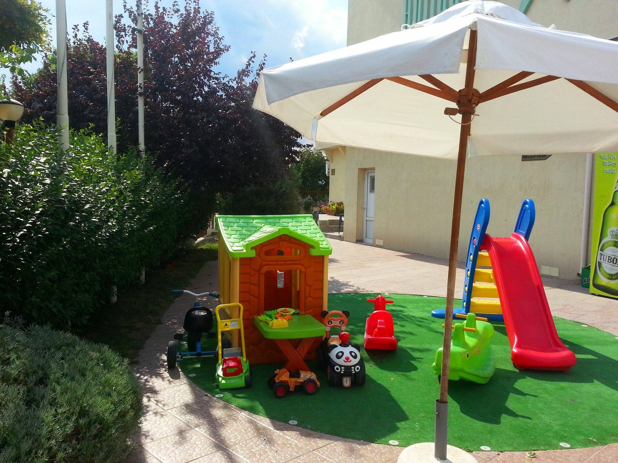 Julia Family - Menada Apartments Slăntjev Brjag Exteriör bild